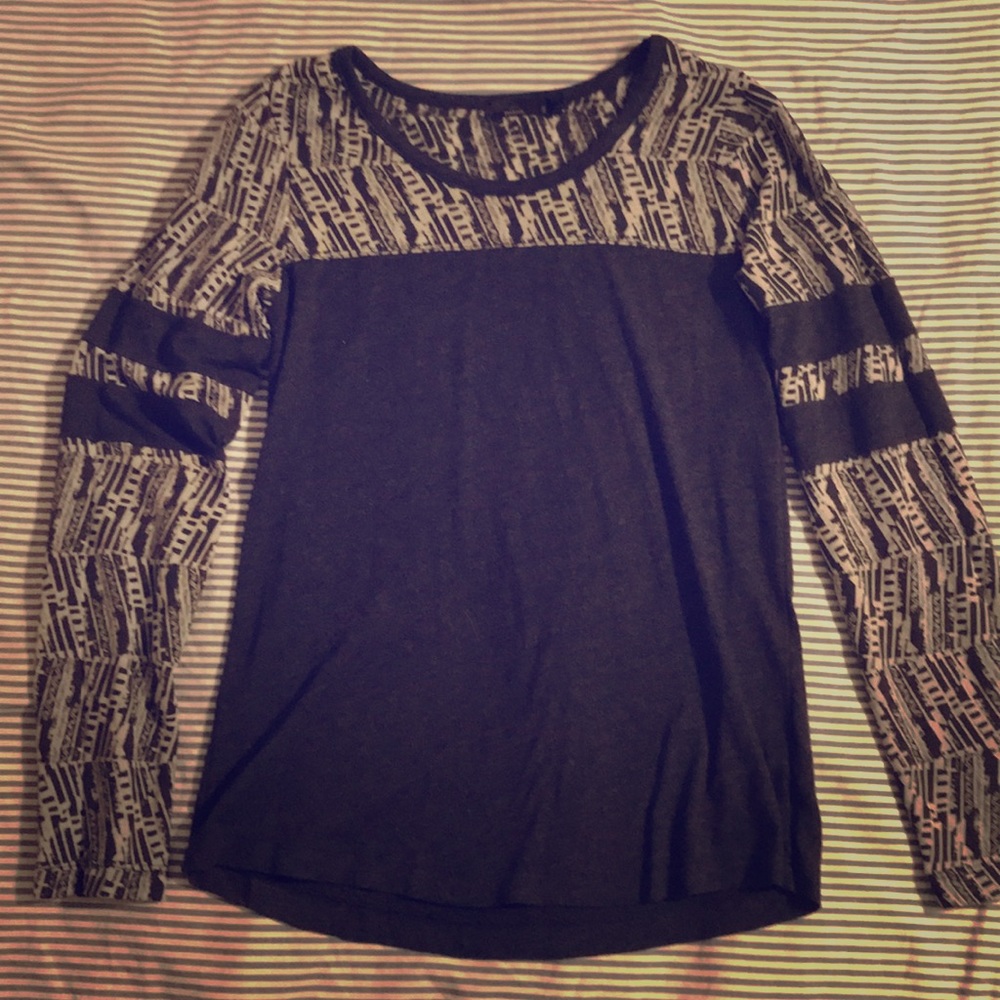 Prana EUC Adorable Long Sleeve top! Worn twice!